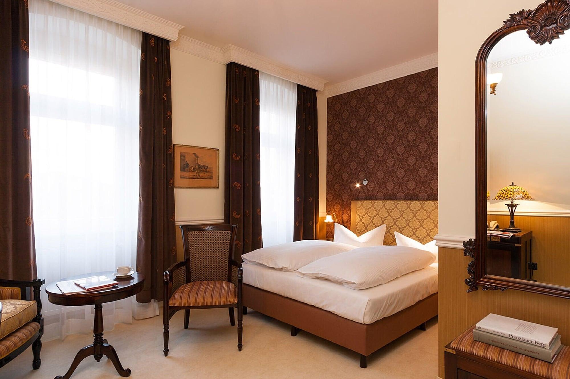 Myer'S Hotel Berlin Bagian luar foto